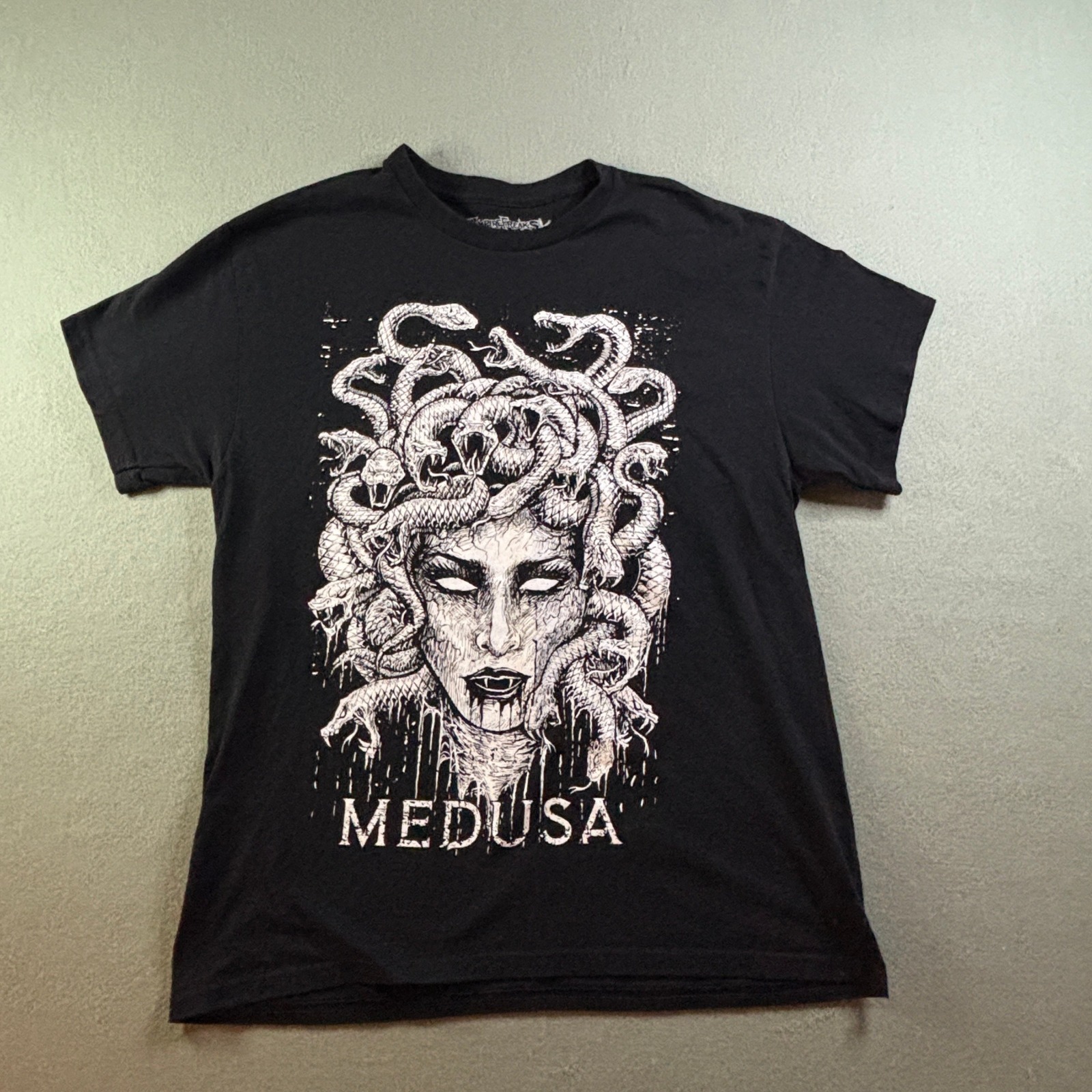 Vampirefreaks Medusa Graphic T Shirt Mens L Black Goth Emo Spencers Tee — image 2 of 7